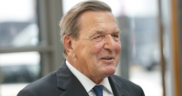 DEU, Berlin, 20.09.16 Verleihung des Ludwig-Erhard-Preises für Wirtschaftspublizistik 2016 in Berlin. ©(c) dirk hasskarl/fotografie Husemannstr. 11, D-10435 Berlin 0171 / 315 98 87 http://www.hasskarl.de dirk@hasskarl.de Konto: Dirk Hasskarl Bank: Berliner Sparkasse BIC: BELADEBEXXX IBAN: DE78 1005 0000 4184 6179 35 Steuer-Nr. : 31/333/60029 USt-ID Nr. : DE159965771